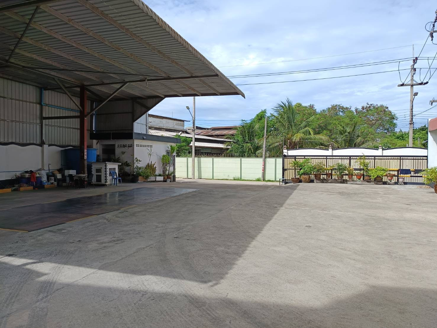 Warehouse/warehouse for rent with 3 cranes, 6 units + 5-story office, 1,296 sq m., supports 18-wheel trailer, has truck scale. (Mut Sakhon location Bang Nam Chuet-Tok buffalo Near Ekachai Road & Rama 2) – รูปที่ 3