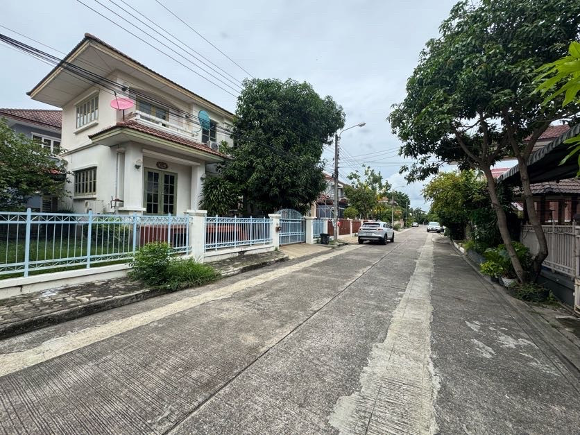 Busarin Village, Bang Phli, 3 bedrooms, 56 sq m, 14,000 baht