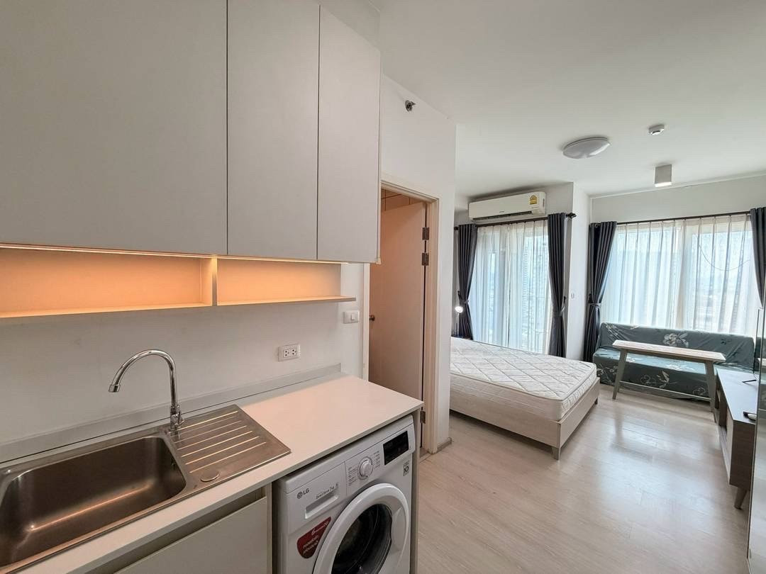 #Rental price 11,000 baht/month🔥 📌For rent: Chapter One Eco Ratchada - Huai Khwang) Chapter One Eco Ratchada - Huai Khwang