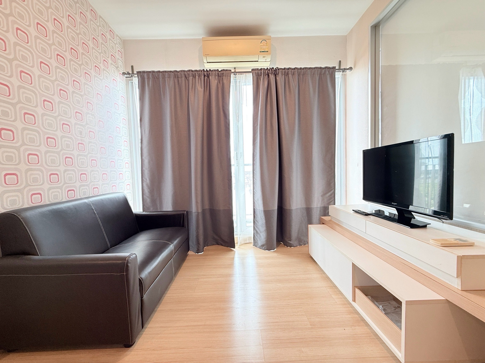 Rent/RENT The parkland Srinakarin Lakeside