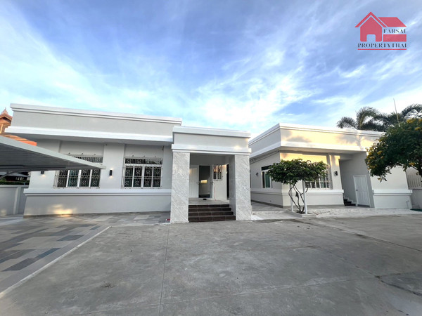 Single-storey house for rent, area 447 square meters, usable area 450 sq m, 7 bedrooms, 6 bathrooms, furniture, Srinakarin Road, near Big C, rental price 150,000 baht/mo. Single-storey house for rent, area 447 square meters, usable area 450 sq m, 7 bedrooms, 6 bathrooms, furniture, Srinakarin Road, near Big C, rental price 150,000 baht/mo.