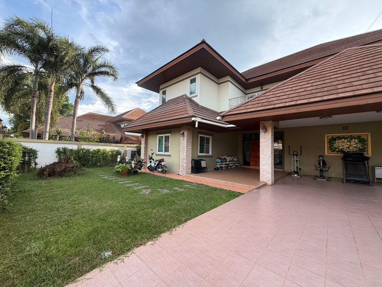 🏡 บ้านเดี่ยวหลังใหญ่ 182 ตร.ว. ขอนแก่น | 4 ห้องนอน 7 ห้องน้ำ |  – รูปที่ 3