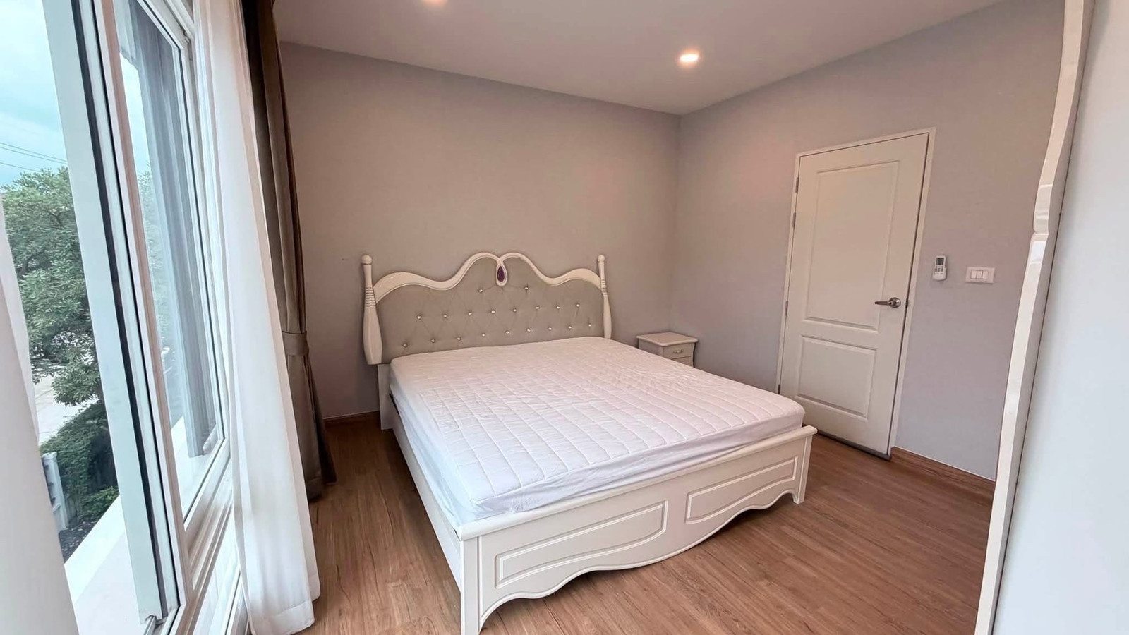 🔥 บ้านเดี่ยวหรูให้เช่า Centro Phahol–Vibhavadi 2 | 225 ตร.ม. | 3 ห้องนอน + ห้องอเนกประสงค์ | เฟอร์ครบ | 55,000 บ./เดือน | ใกล้ Future Park รังสิต – รูปที่ 4