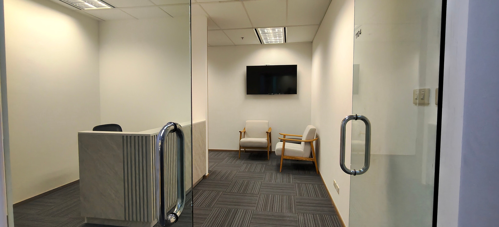 Office for Rent , CRC Tower, 227 sq.m., Wireless Road, near BTS Phloen Chit Property Code  ASAP-00078-OFR – รูปที่ 2