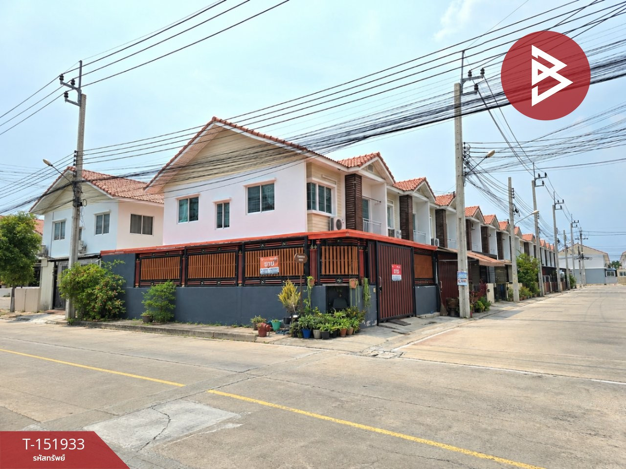 Townhouse for sale Bhumjai Niwet Village 3 Project 6 Samut Prakan – รูปที่ 2