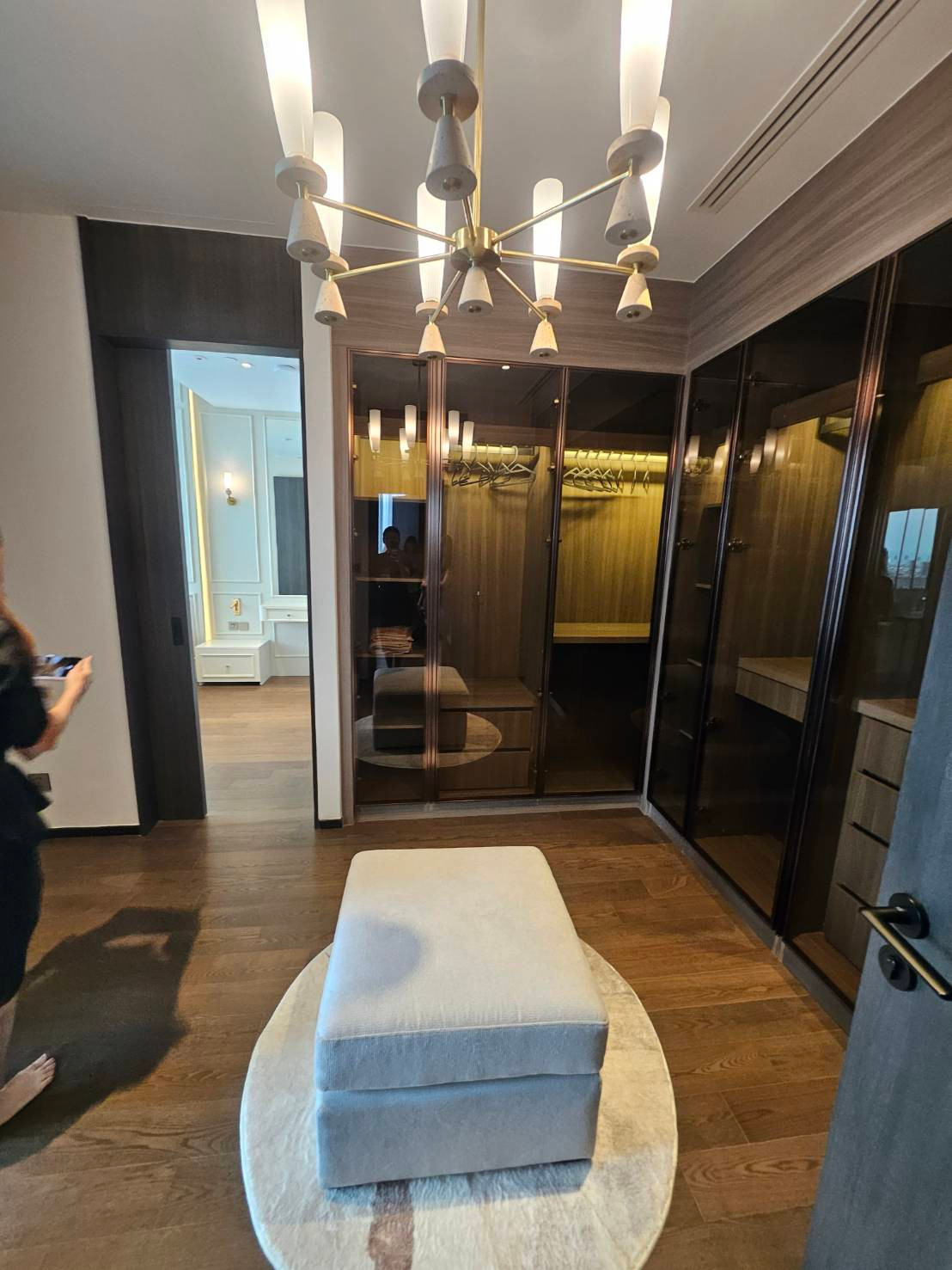 Decorated room ready to move in In the heart of Thonglor, 3 bedrooms, 150 sq m. – รูปที่ 3