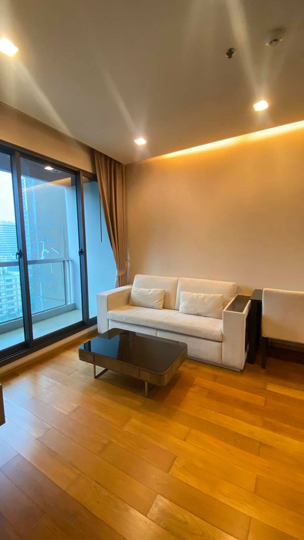 TWP967 For Rent |The Address Sathorn 1 Bedrooms.... Good deal.