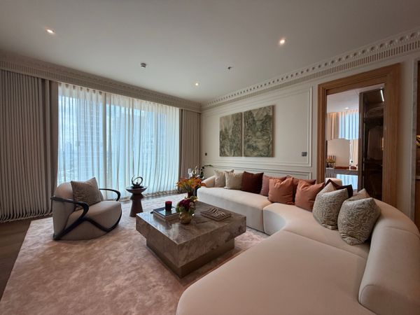 Via Ari – Expansive 177 sq.m. 3 Bedroom Residence