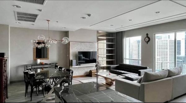 FOR RENT 📍Centric St. Luis Sathorn (พร้อมเข้าอยู่ สิ้นเดือนกันยายน) ปล่อยเช่าเพียง 70,000 บาท / เดือน 
