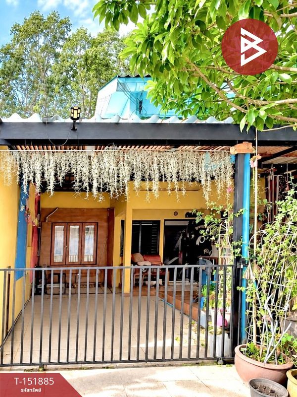 Semi-detached house for sale, Community Housing Village 2, Tha Chang, Chanthaburi.