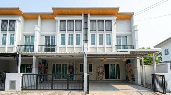 For Sale Townhouse/Townhome  , Golden Town 2 Bangna - Suanluang , corner unit , Dok Mai , Prawet , Bangkok , CX-175568