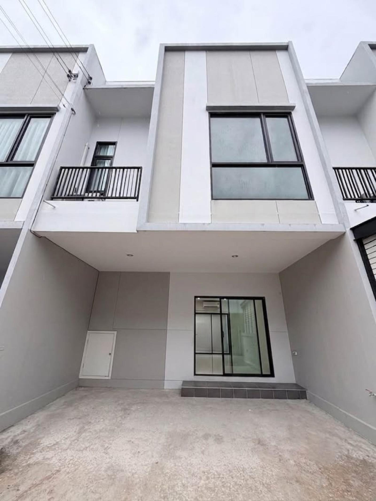 For Sale Townhouse/Townhome , Mono Ekkachai - Rama 2 , Bang Bon , Bang Bon , Bangkok , CX-176142 For Sale Townhouse/Townhome , Mono Ekkachai - Rama 2 , Bang Bon , Bang Bon , Bangkok , CX-176142
