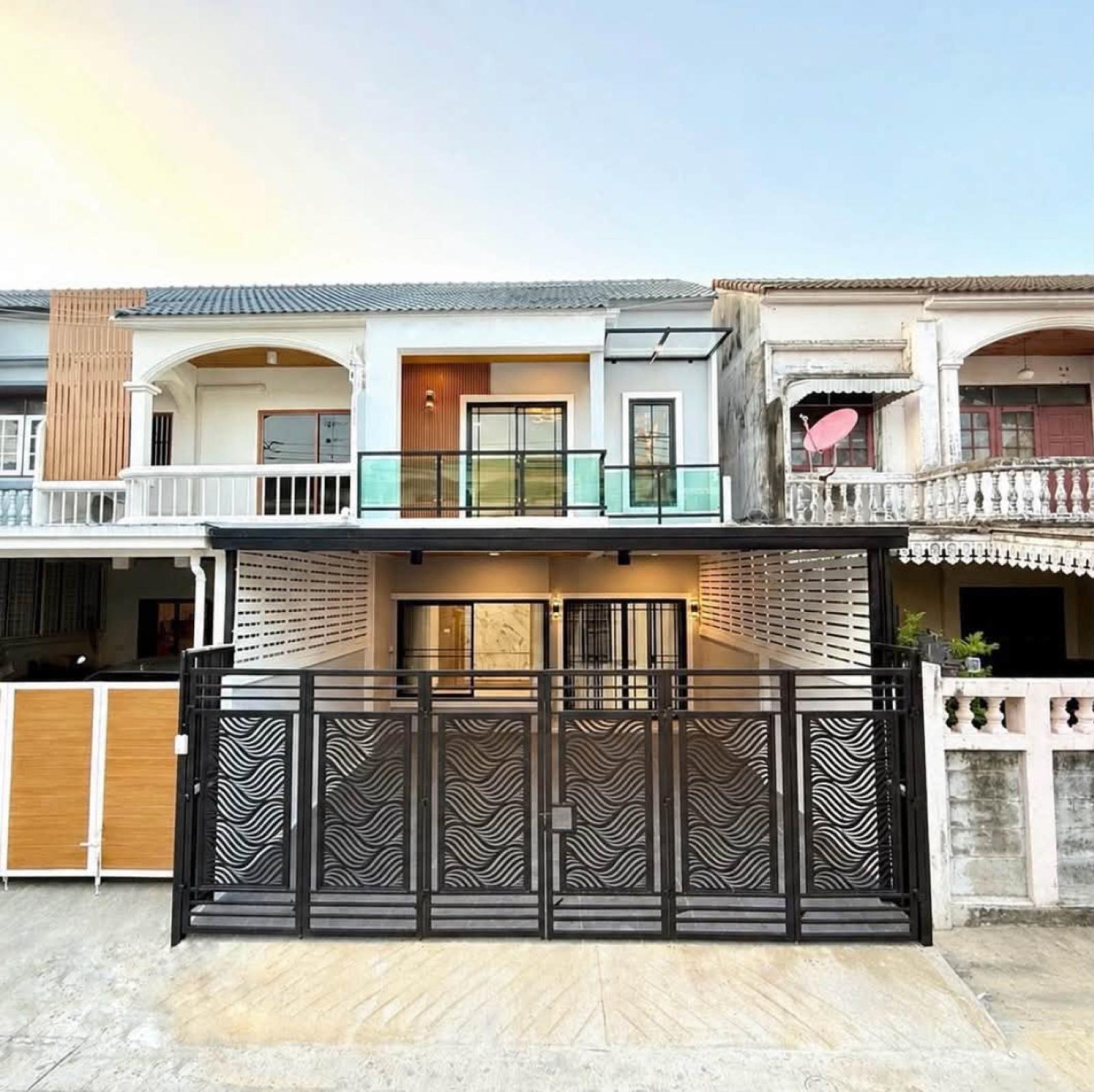 For Sale Townhouse/Townhome , Montienthong Villa Phetkasem 88/1 , newly renovated , MRT-Lak Song , Bang Khae Nuea , Bang Khae , Bangkok , CX-175823 For Sale Townhouse/Townhome , Montienthong Villa Phetkasem 88/1 , newly renovated , MRT-Lak Song , Bang Khae Nuea , Bang Khae , Bangkok , CX-175823