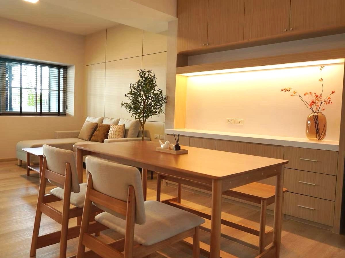 𝐅𝐨𝐫 𝐫𝐞𝐧𝐭 🏡 ทาวน์โฮม 📍 𝐈𝐧𝐝𝐲 𝐁𝐚𝐧𝐠𝐧𝐚 𝐑𝐚𝐦𝐤𝐡𝐚𝐦𝐡𝐚𝐞𝐧𝐠 𝟐 ทำเลดี ใกล้ Mega Bangna 🛍️ หลังบ้านกว้างพร้อมครัว Build-in 𝐅𝐨𝐫 𝐫𝐞𝐧𝐭 🏡 ทาวน์โฮม 📍 𝐈𝐧𝐝𝐲 𝐁𝐚𝐧𝐠𝐧𝐚 𝐑𝐚𝐦𝐤𝐡𝐚𝐦𝐡𝐚𝐞𝐧𝐠 𝟐 ทำเลดี ใกล้ Mega Bangna 🛍️ หลังบ้านกว้างพร้อมครัว Build-in