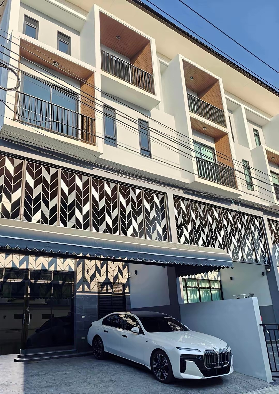 ให้เช่าบ้านหรูลาดพร้าว-โชคชัย4 ให้เช่าบ้านหรูลาดพร้าว-โชคชัย4