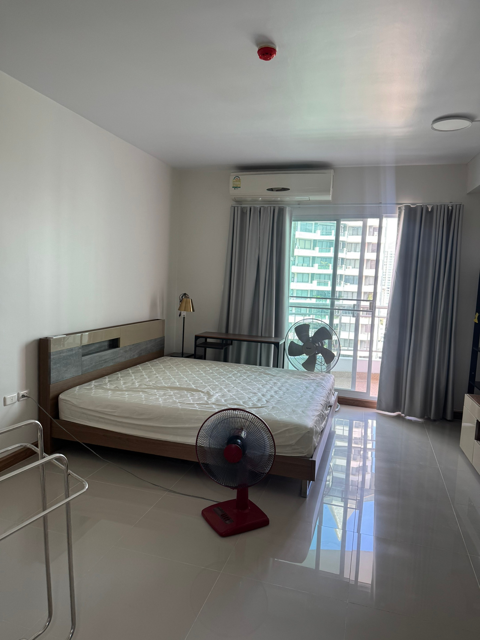 12,000  Supalai river resort ♡♡♡♡ ชั้น 16 river view。1 ห้องนอน กั้นห้องให้แล้วเก็บเสียงดีมาก – รูปที่ 4