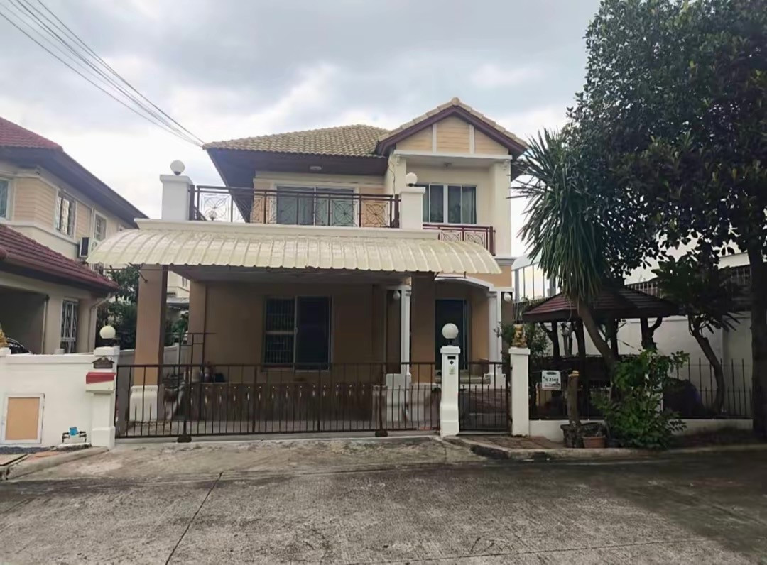 2-Story Single House for Rent Project: Chuan Chuen - Watcharapol 2-Story Single House for Rent Project: Chuan Chuen - Watcharapol