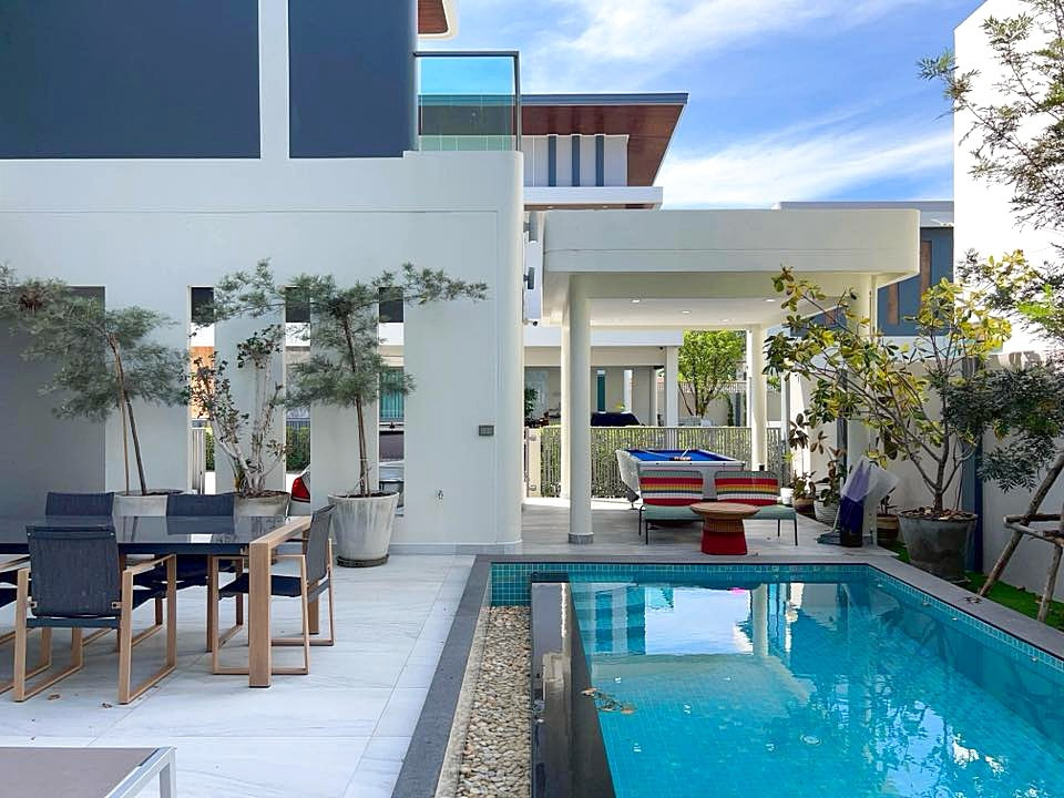 Modern Luxury Pool Villa Pattaya for Sale and Rent Modern Luxury Pool Villa Pattaya for Sale and Rent