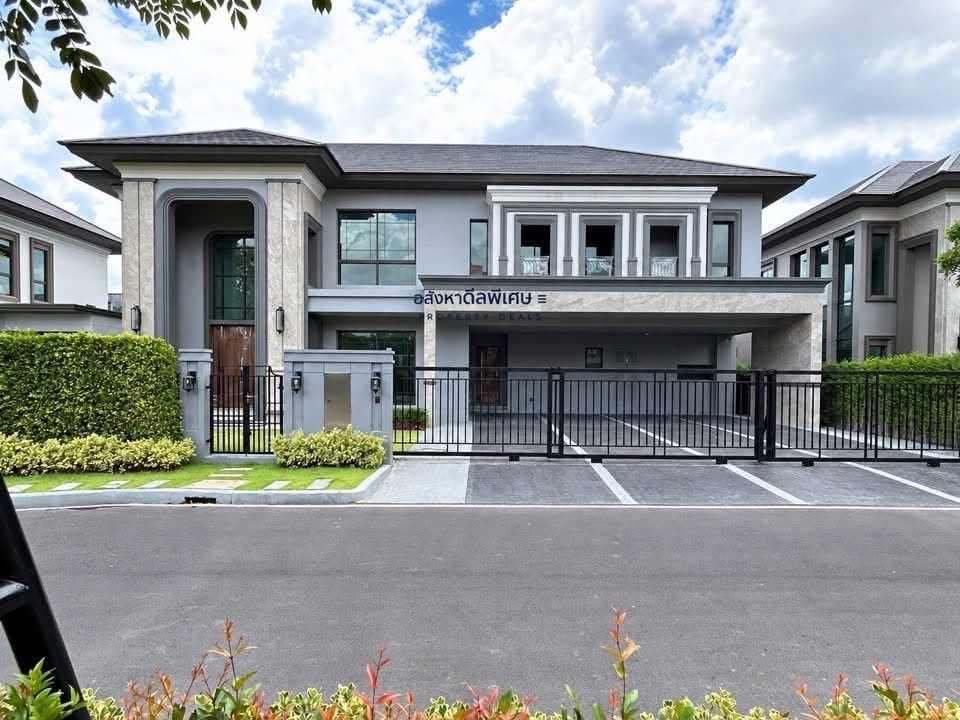 𝗥𝗘𝗦𝗔𝗟𝗘 | The only house in the project, large size house, 𝟱𝟭𝟬 sq m | Parking for up to 𝟴 cars on land 𝟭𝟯𝟱 sq m, new condition 𝟭𝟬𝟬%, less than 1 year old, price 𝟱𝟵 Million baht on land 𝟭𝟯𝟱 sq m, new condition 𝟭𝟬𝟬% – รูปที่ 2
