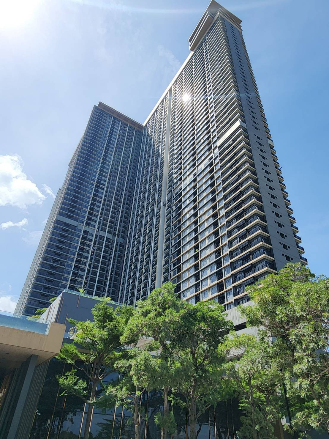 FOR RENT THE POLITAN RIVE NONTHABURI | Chao Phraya River View | 54th Floor | 2 Bedrooms | THB 35,000/Month | Near MRT Phra Nang Klao Bridge FOR RENT THE POLITAN RIVE NONTHABURI | Chao Phraya River View | 54th Floor | 2 Bedrooms | THB 35,000/Month | Near MRT Phra Nang Klao Bridge