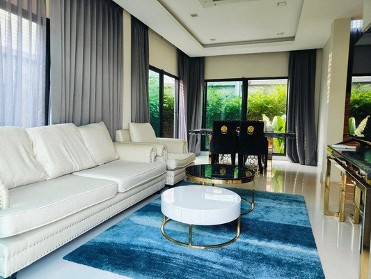 [ให้เช่า] หมู่บ้าน เวนิว พระราม 9 / 4 ห้องนอน 3 ห้องน้ำ / 61 ตรว. 230 ตรม. **70,000** บ้านเดี่ยวโครงการหรู บ้านหลังมุม ตกแต่งสวย เฟอร์นิเจอร์และเครื่องใช้ไฟฟ้าครบชุด พร้อมเข้าอยู่ ใกล้สนามบินสุวรรณภูมิ ใกล้ ร.ร.นานาชาติไบรท์ตัน – รูปที่ 2