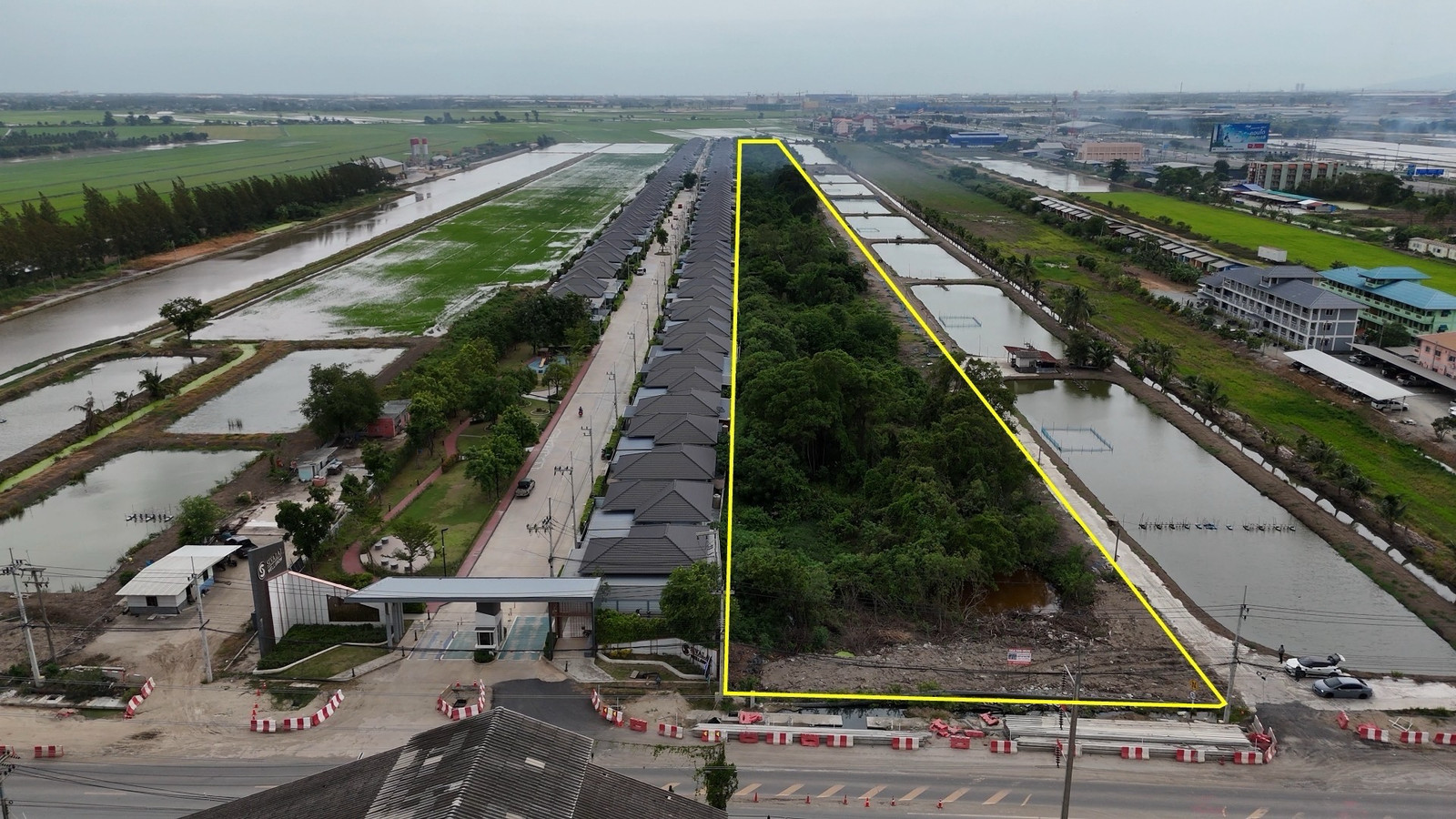 ขายที่ดิน 27 ไร่ ถนนพิมพาวาส ใกล้นิคมเวลโกรว์ ฉะเชิงเทรา เหมาะพัฒนาโครงการจัดสรร – รูปที่ 3