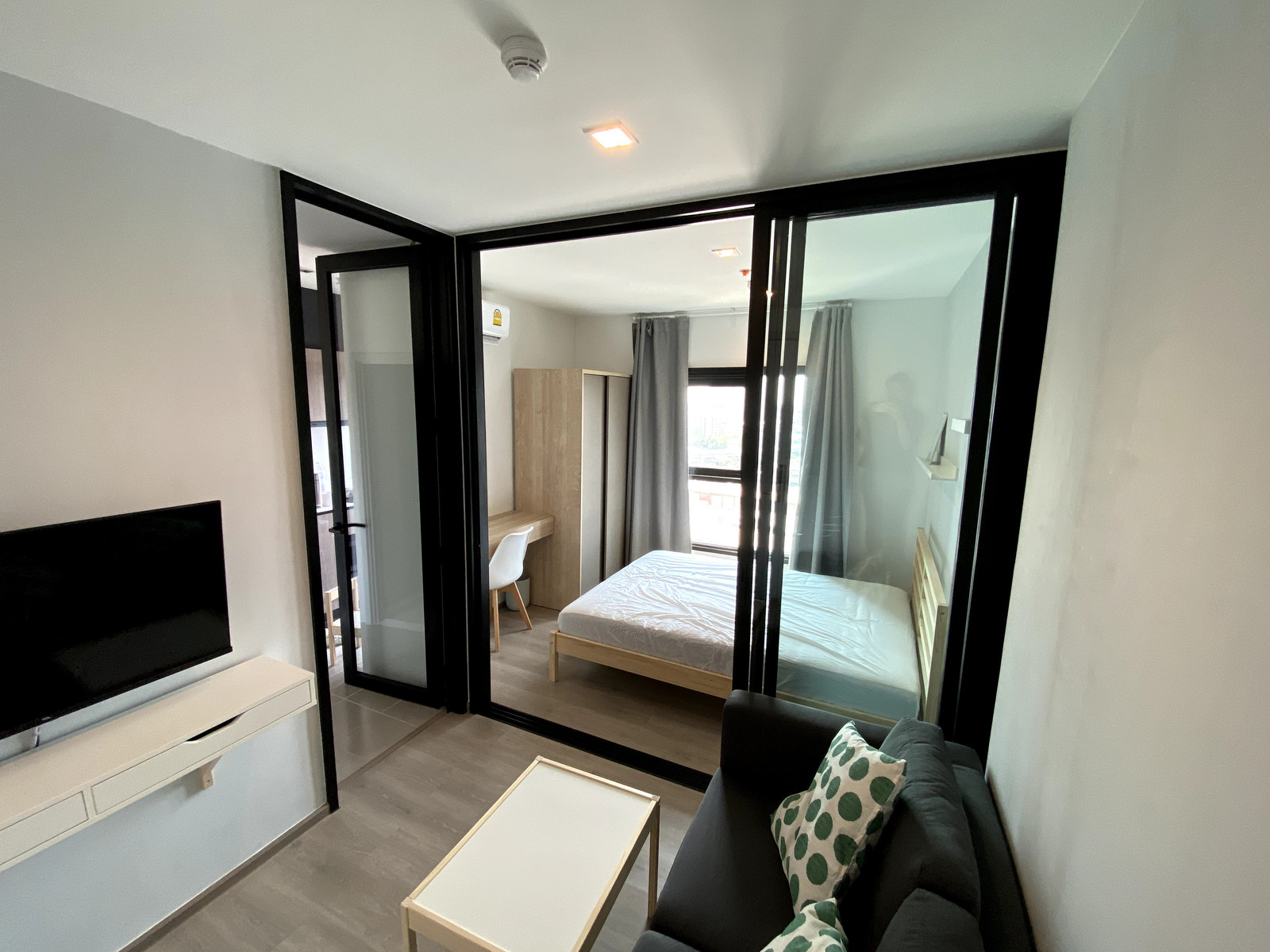 ให้เช่าคอนโด The Base Phetkasem ห้องสวย สไตล์ minimal พร้อมเข้าอยู่ ติดรถไฟฟ้า MRT – รูปที่ 3