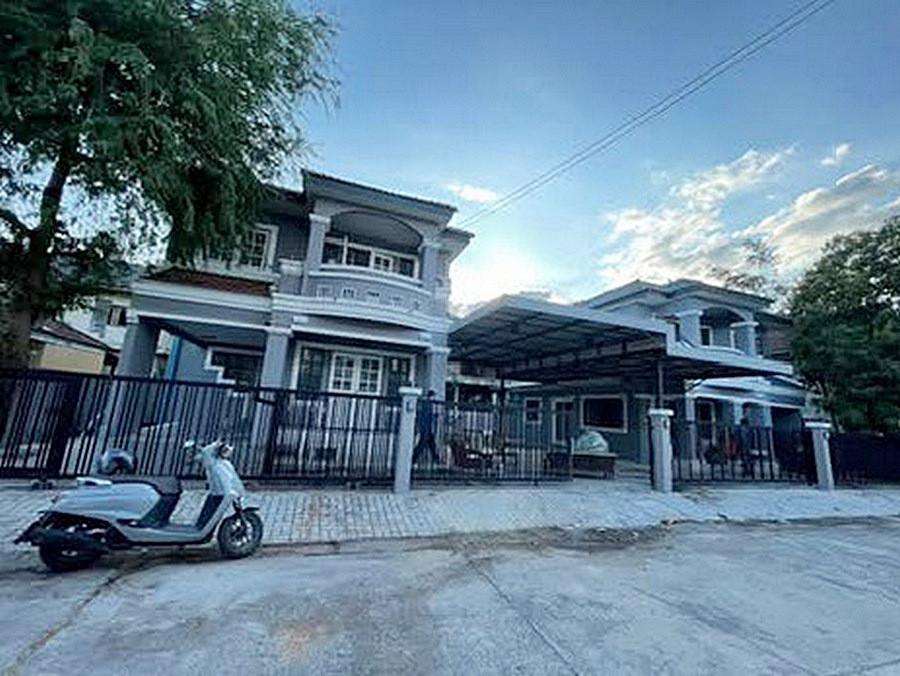 สอบถามโทร : 099-359-4236 หมู่บ้านคันทรี พาร์ค แคลิฟอร์เนีย 16 (วัดลำโพ นนทบุรี) ขายบ้านเดี่ยว (แยกขาย มี 2 หลังให้เลือก อยู่ติดกัน) เนื้อที่ 51 ตร.วา 3 ห้องนอน 3 ห้องน้ำ ใกล้ รร.สารสาสน์บางบัวทอง สอบถามโทร : 099-359-4236 หมู่บ้านคันทรี พาร์ค แคลิฟอร์เนีย 16 (วัดลำโพ นนทบุรี) ขายบ้านเดี่ยว (แยกขาย มี 2 หลังให้เลือก อยู่ติดกัน) เนื้อที่ 51 ตร.วา 3 ห้องนอน 3 ห้องน้ำ ใกล้ รร.สารสาสน์บางบัวทอง