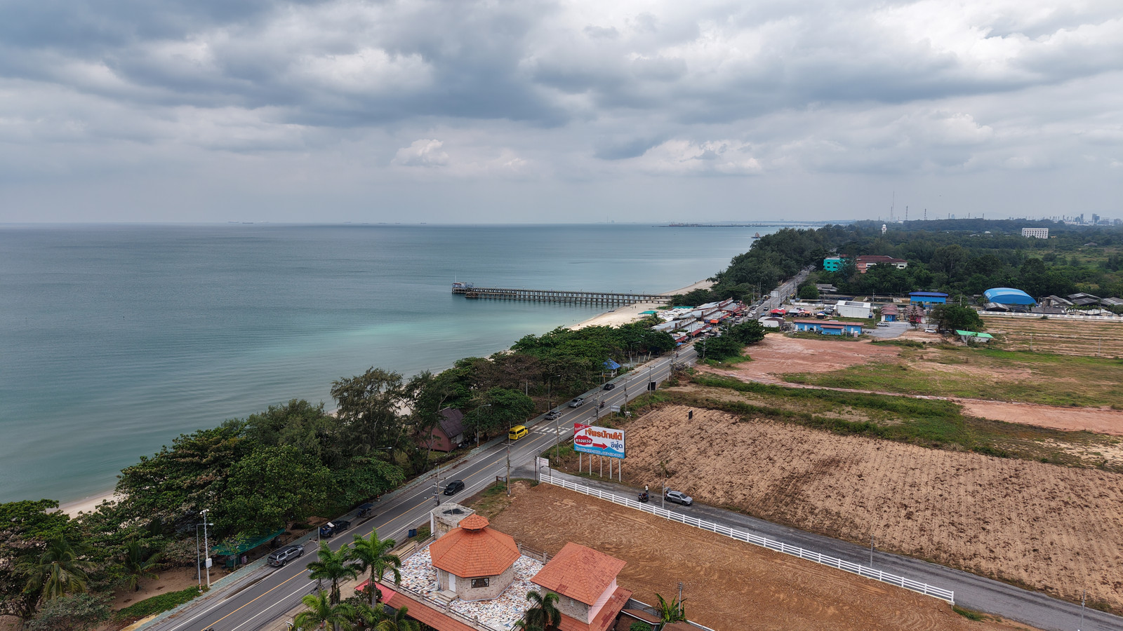 Land for sale at Mae Ramphueng Beach, next to the sea, 3 rai 3 ngan 5.1 sq m.