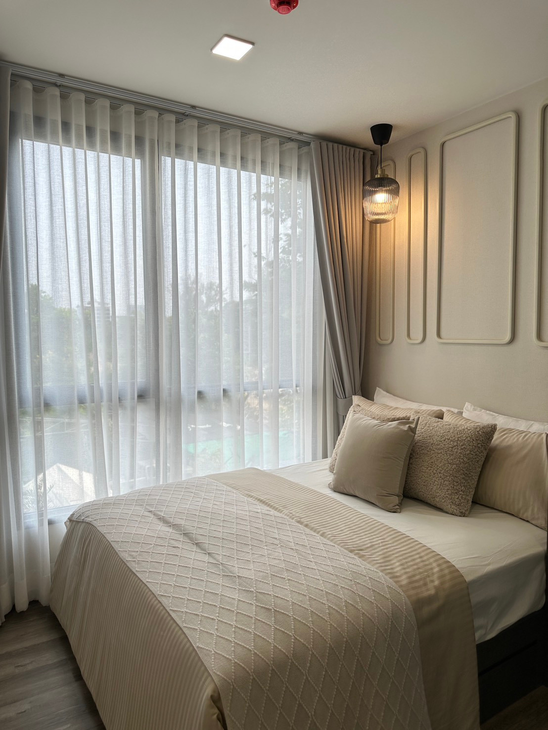 The room is leaking!! Special price 1 bedroom, size 25 square meters, 2.79 MB building 🐶🐱 Pet friendly, pets allowed. The room is leaking!! Special price 1 bedroom, size 25 square meters, 2.79 MB building 🐶🐱 Pet friendly, pets allowed.