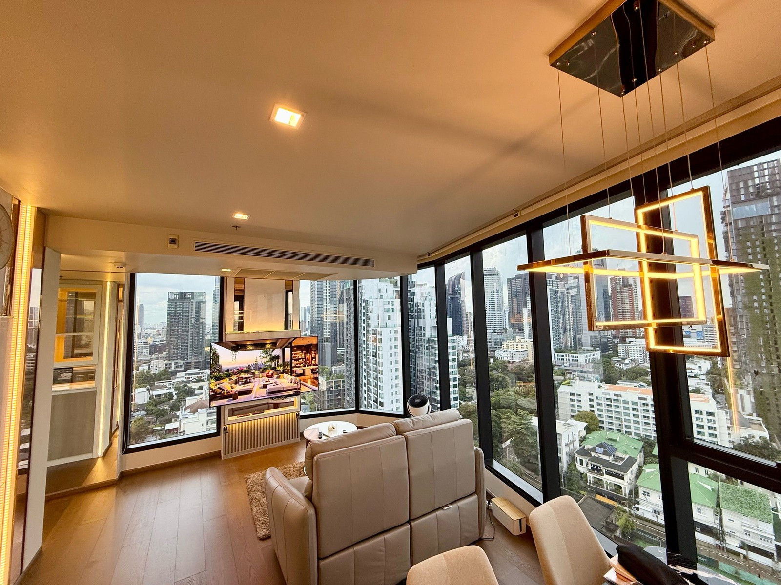 RC091726 Condo 2 beds (Corner Unit) for rent at Ideo Q Sukhumvit 36 ใกล้ BTS ทองหล่อ RC091726 Condo 2 beds (Corner Unit) for rent at Ideo Q Sukhumvit 36 ใกล้ BTS ทองหล่อ