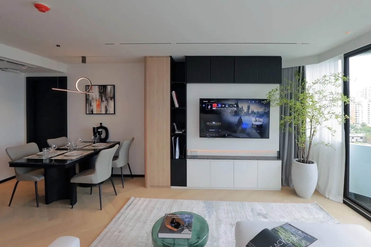 Condo for sale, Lake Avenue Sukhumvit 16, new room, very beautiful, imported furniture, ready to move in, price only 8.39 million, 087-7075210 Boy
