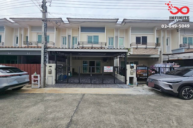 2-story townhouse for sale, Pruksa Town Village, Ratchaphruek, 22 sq m., complete functions, ready to move in, parking for 2 cars. 2-story townhouse for sale, Pruksa Town Village, Ratchaphruek, 22 sq m., complete functions, ready to move in, parking for 2 cars.
