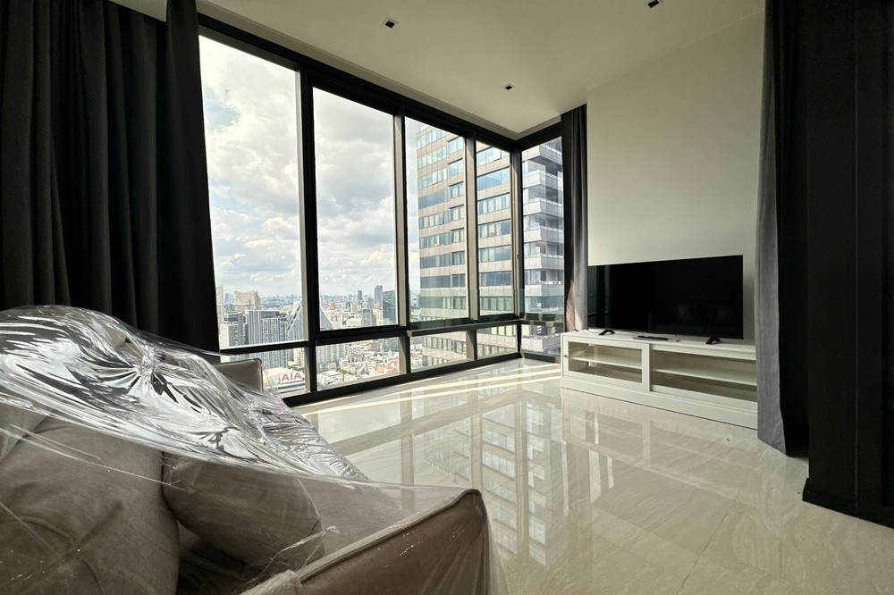 🔥 For Sale - Rent !! 🔥Ashton Silom, 2 bedroom, 2 bathroom, Corner room, high floor 39++, Modern style luxurious !! Code C20260900014 furnished, ready to move in, Special Deal!!📣📣 