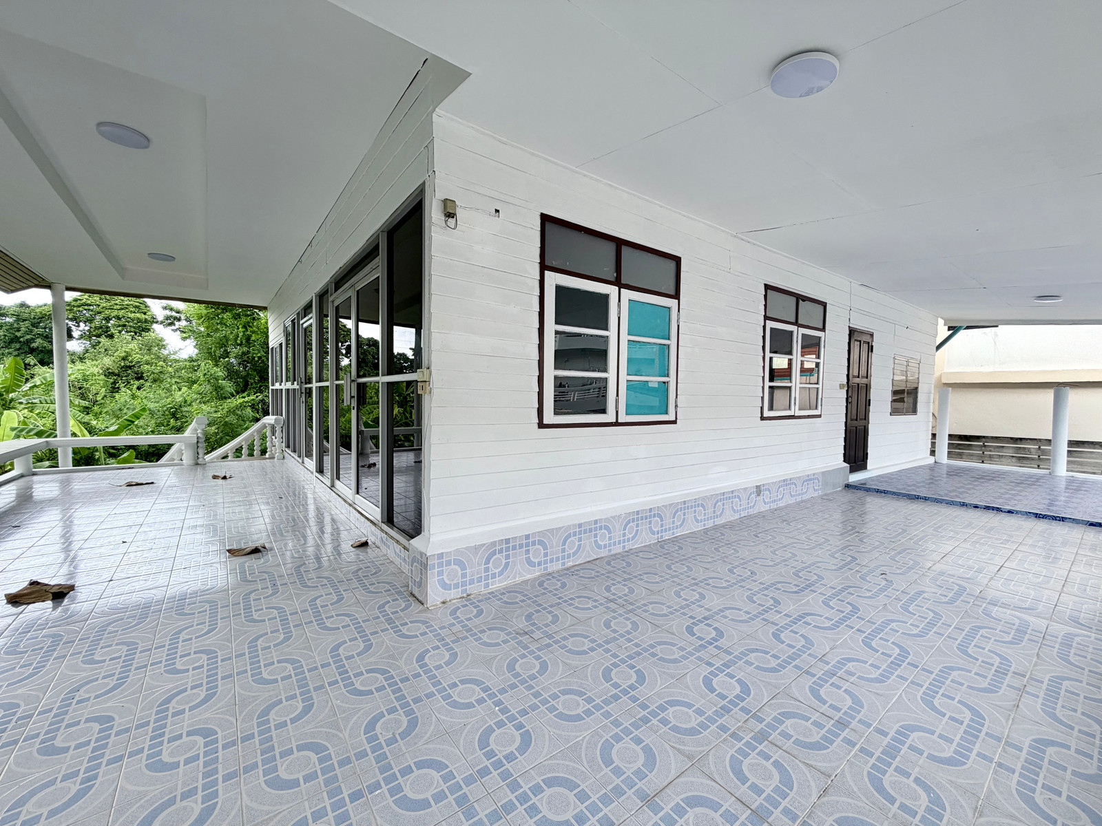 🌱Space ready for you to design🏡Single house for rent in Phatthanakan between Soi 19-21 | Land 174 sq m. Empty house, 3 bedrooms, 2 bathrooms | Rent only 30,000 baht/mo.✨ 🌱Space ready for you to design🏡Single house for rent in Phatthanakan between Soi 19-21 | Land 174 sq m. Empty house, 3 bedrooms, 2 bathrooms | Rent only 30,000 baht/mo.✨