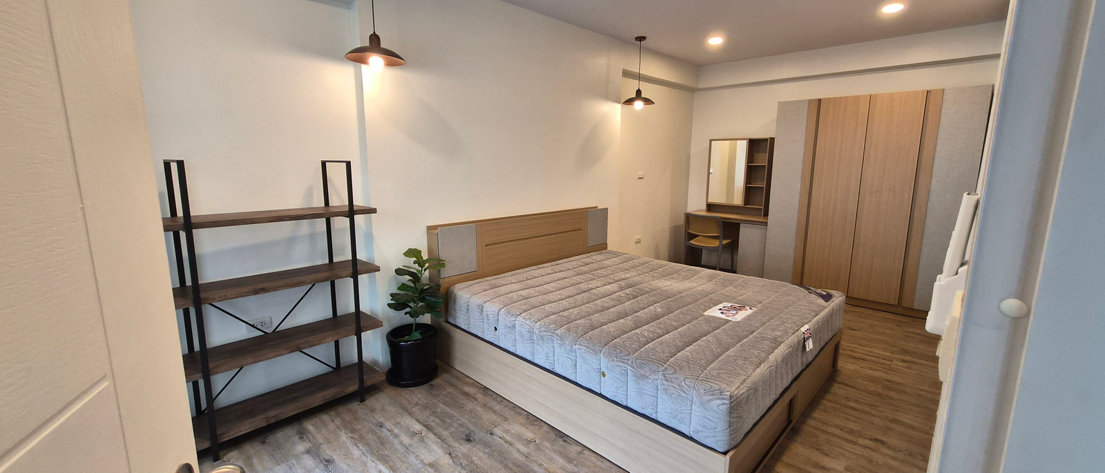 FOR RENT | Saranjai Mansion, Sukhumvit Soi 6 only 25,000 THB per month