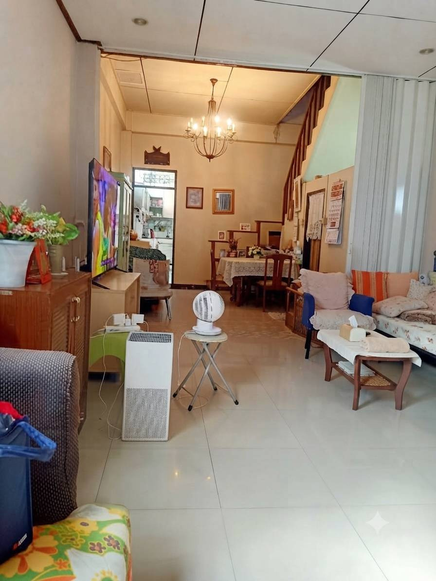 อาคารพาณิชย์ห้องมุมในซอยงามวงศ์วาน 23 ต.บางกระสอ จ.นนทบุรี ระหว่างซอย 13–15 ทำเลเชื่อมต่อกรุงเทพฯ–นนทบุรี เดินทางสะดวก ใกล้ถนนงามวงศ์วาน รัตนาธิเบศร์ ติวานนท์ และประชาชื่น เหมาะสำหรับอยู่อาศัย ทำธุรกิจ หรือรีโนเวทปล่อยเช่าตามข้อกำหนดที่เกี่ยวข้อง  – รูปที่ 4
