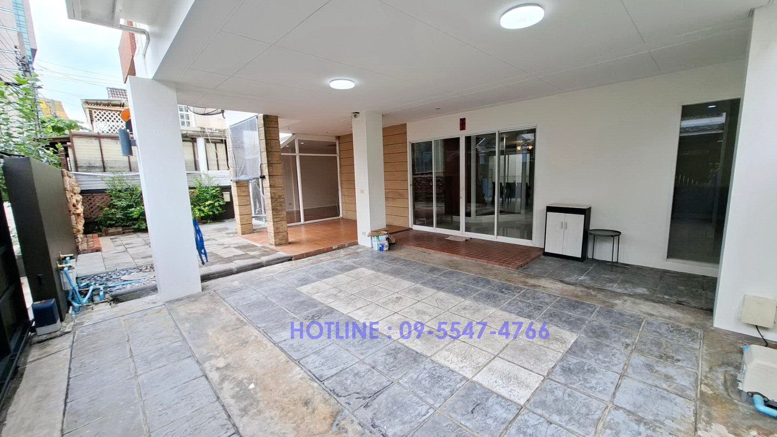 PT-E19-003_(For rent) 2-story townhouse - large house. (Soi Phahonyothin 40) Lots of usable space. The atmosphere of a single house is beautiful..good condition...ready to move in, opposite Kasetsart University-Bang Khen. Convenient travel. – รูปที่ 3