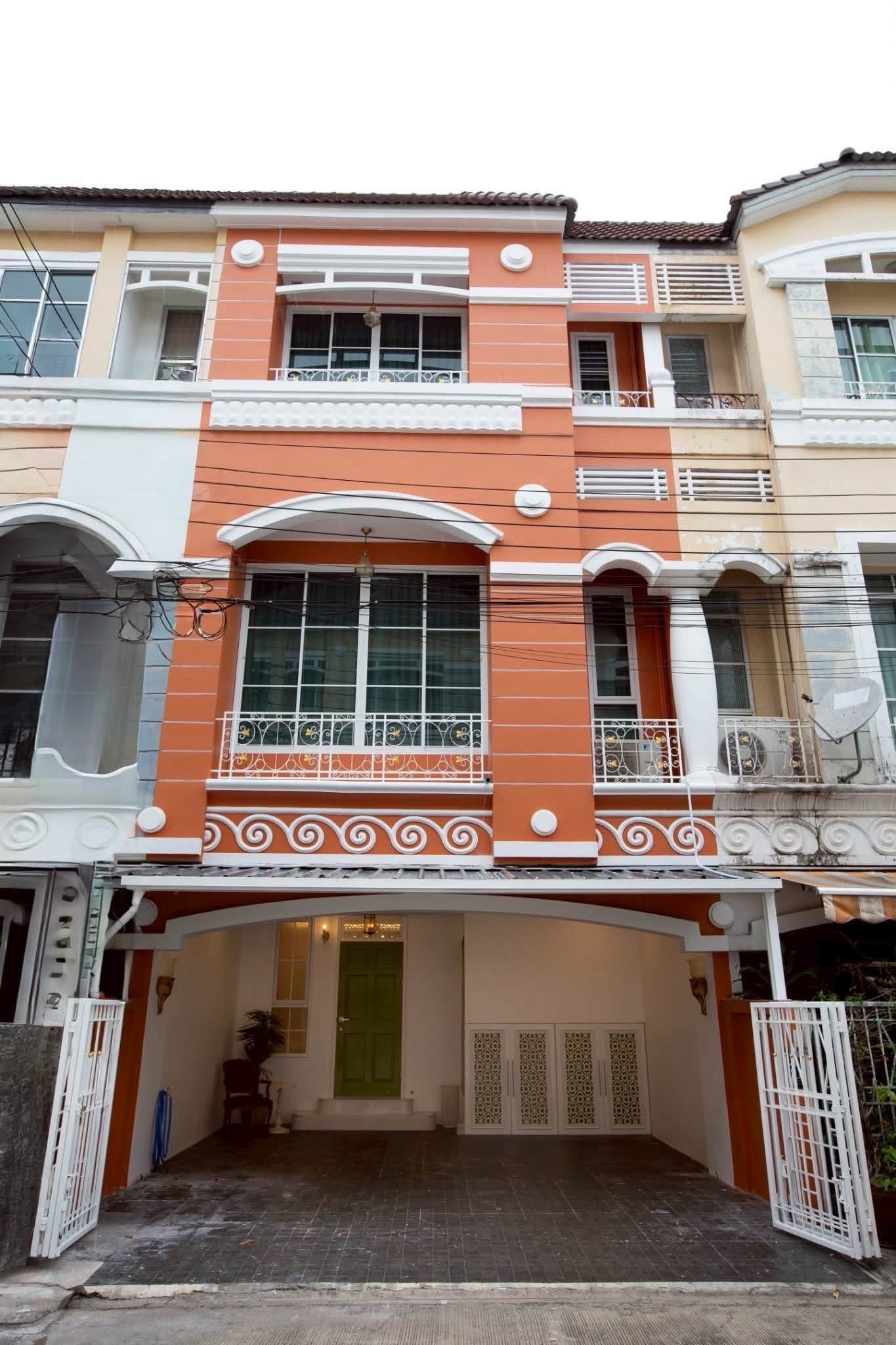 ให้เช่าบ้านหรูเลียบด่วน ให้เช่าบ้านหรูเลียบด่วน