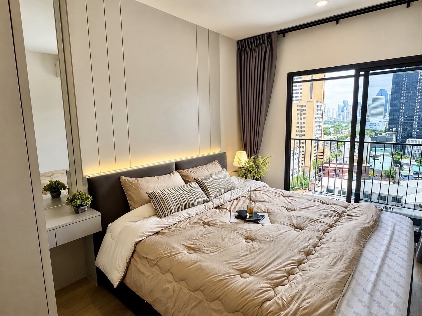 life asoke rama4  – รูปที่ 2