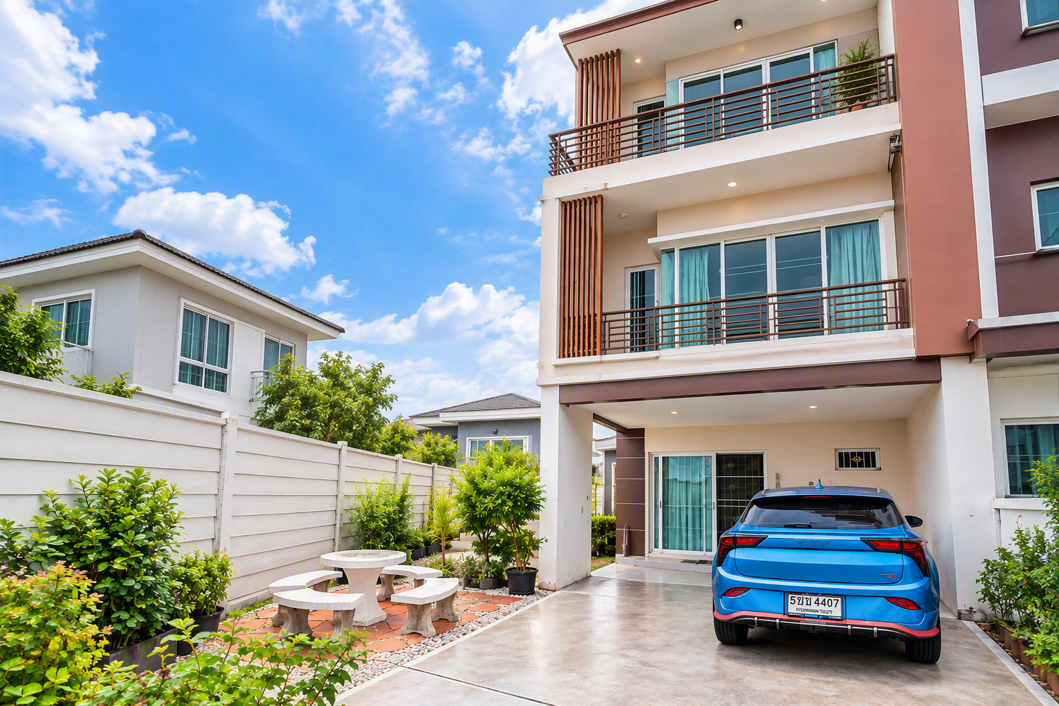 Wacharaphon 1.3km. Sukapiban5 3-bed 4-bath corner townhome3Storeys 31sq.wa. 17,999THB/month. 200sq.m – รูปที่ 2