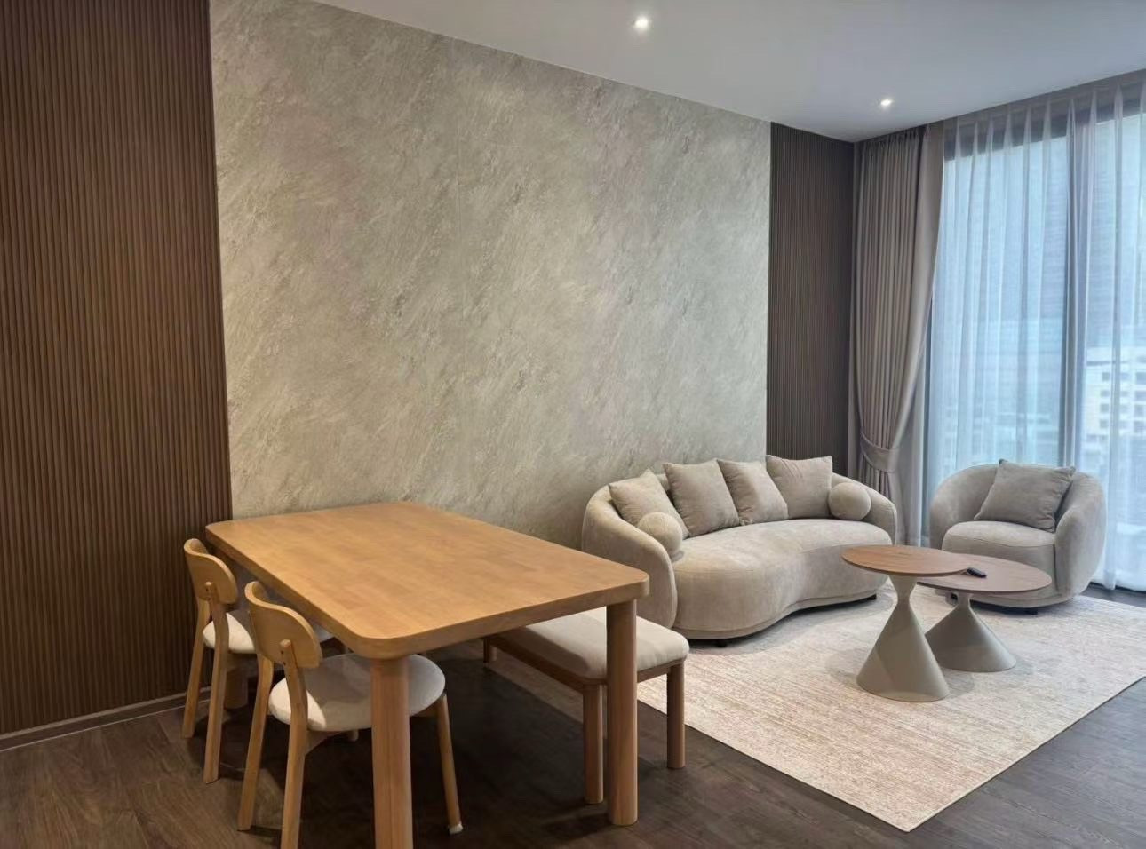 Condo for rent in Bangkok — Room Convent – รูปที่ 2