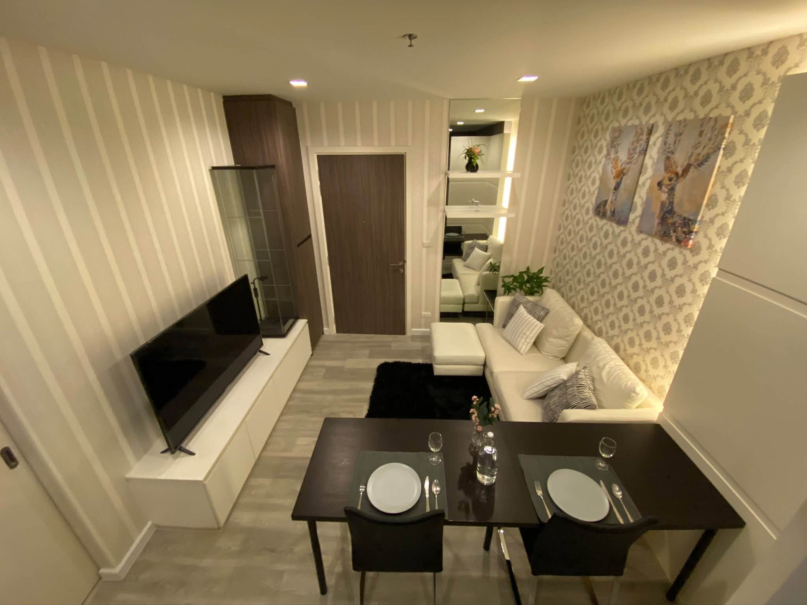 BTS Krung Thonburi 700 m. Condo Urbano Absolute Sathon - Taksin ( Rental ) Price  15,000 Baht