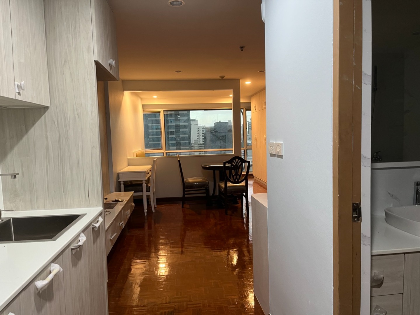 [Agent Post] ✨ ห้องใหญ่! ราคาดี! | Sukhumvit Suite | Studio 40 ตร.ม. | ชั้น 17 | 22,000 บาท/เดือน – รูปที่ 3