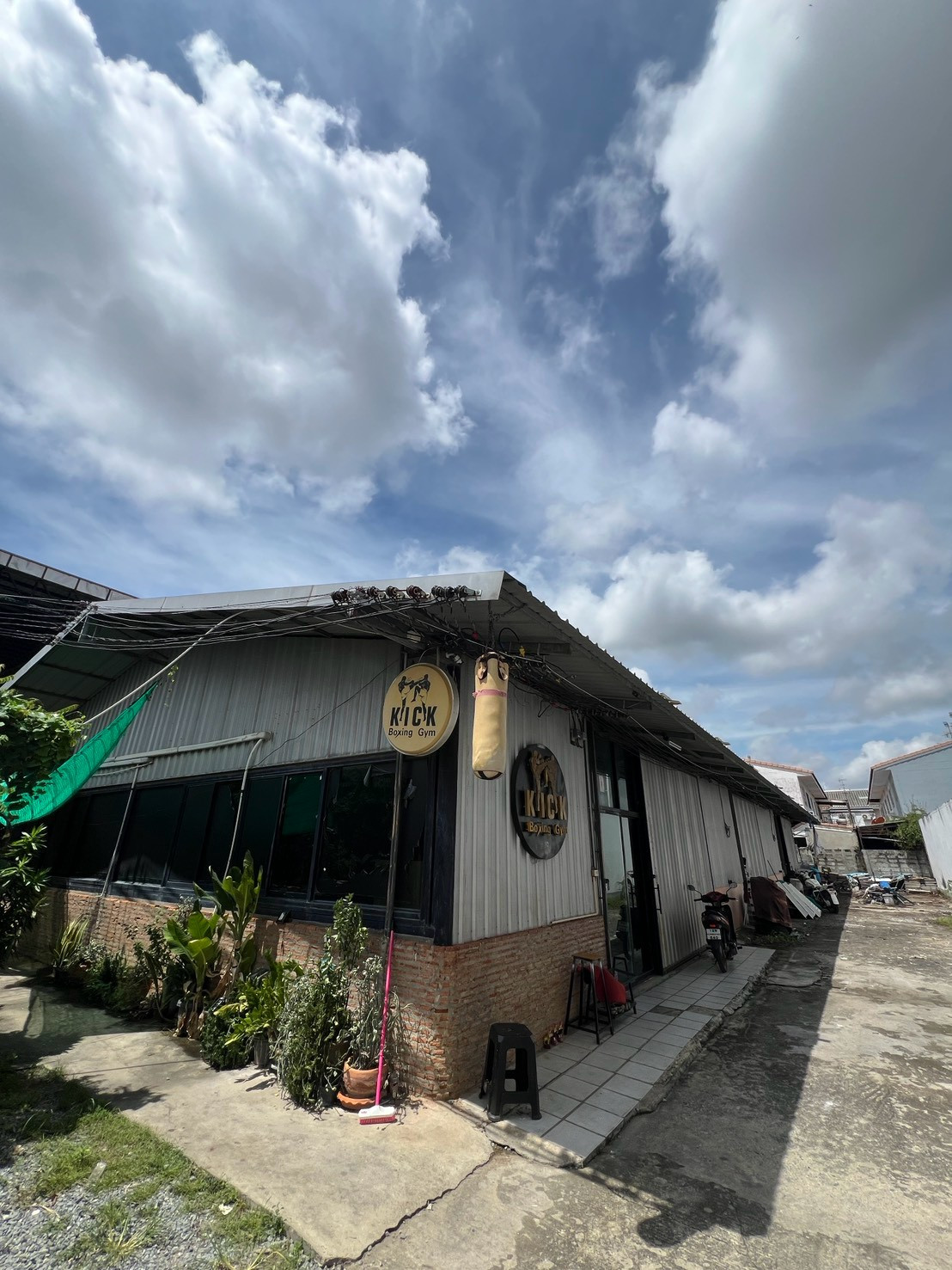 Land for sale with buildings, area size 350 wa, located in Soi Sai Mai 58. – รูปที่ 2