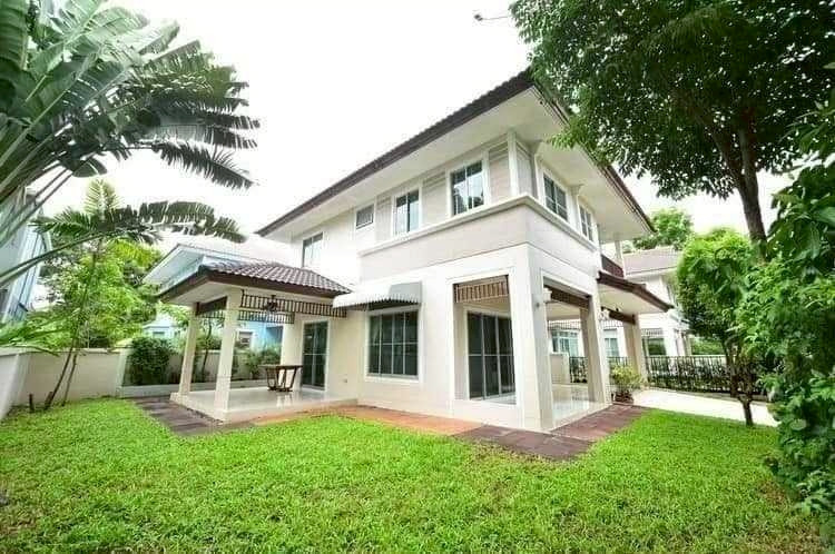 Single house for rent, Prueklada Tiwanon - Ratchaphruek Village, on Road 345, near Bang Khu Wat. Single house for rent, Prueklada Tiwanon - Ratchaphruek Village, on Road 345, near Bang Khu Wat.