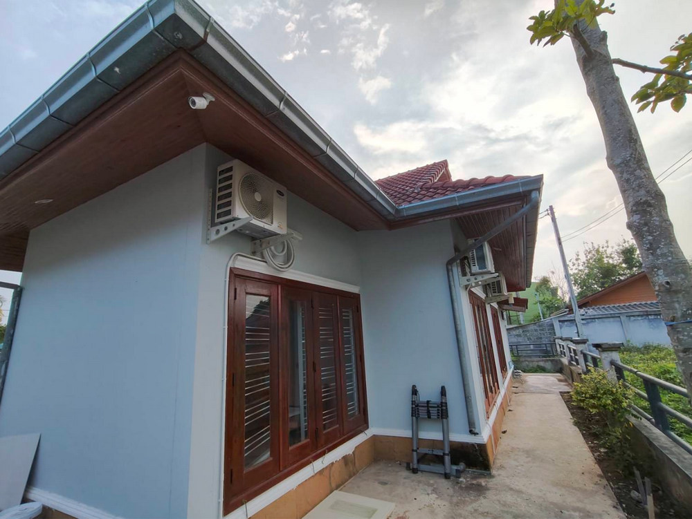 สอบถามโทร : 099-359-4236 ขายบ้าน 2 หลัง พร้อมที่ดิน 115 ตารางวา (บ้านอยู่ในรั้วเดียวกัน) ตำบลตลิ่งงาม เกาะสมุย สุราษฎร์ธานี ใกล้ตลาดสดศรีฟ้า – รูปที่ 3