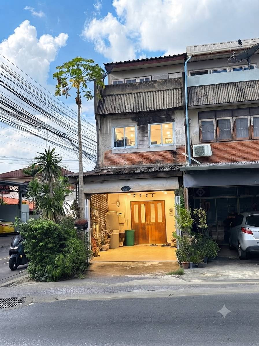 อาคารพาณิชย์ห้องมุมในซอยงามวงศ์วาน 23 ต.บางกระสอ จ.นนทบุรี ระหว่างซอย 13–15 ทำเลเชื่อมต่อกรุงเทพฯ–นนทบุรี เดินทางสะดวก ใกล้ถนนงามวงศ์วาน รัตนาธิเบศร์ ติวานนท์ และประชาชื่น เหมาะสำหรับอยู่อาศัย ทำธุรกิจ หรือรีโนเวทปล่อยเช่าตามข้อกำหนดที่เกี่ยวข้อง  – รูปที่ 2