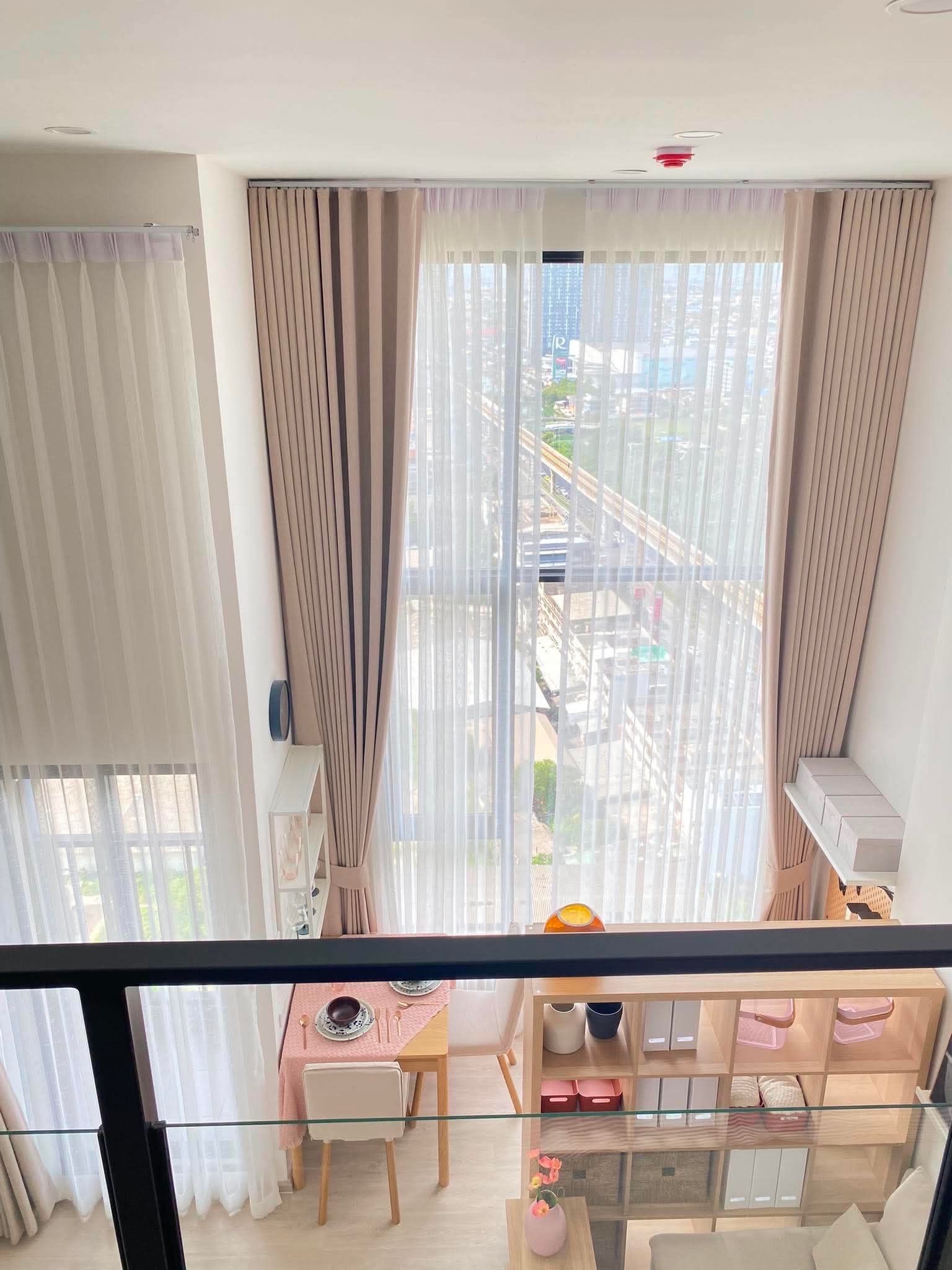 ห้อง High Ceiling 22 ตร.ม. | ติด BTS 0 เมตร | เลี้ยงสัตว์ได้ – รูปที่ 2
