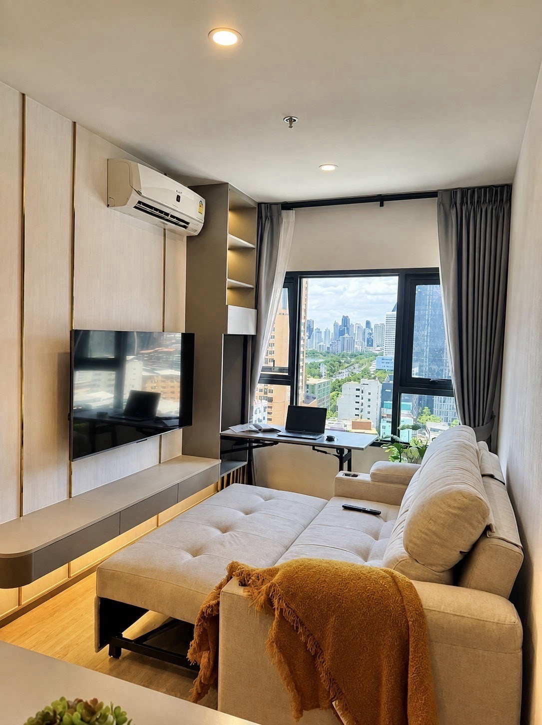 life asoke rama4 life asoke rama4